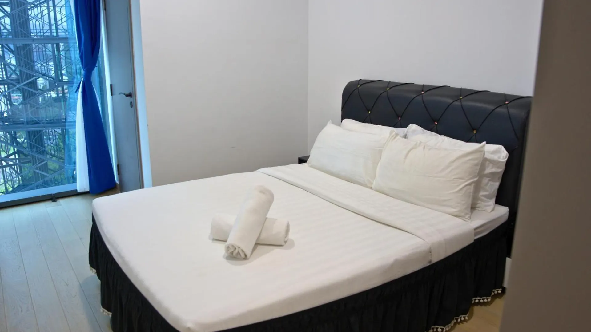 Eaton Residence Yemala Kuala Lumpur 0*,